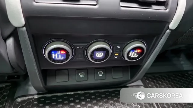 Land Rover Defender (L663) id 3684329 из Кореи 8