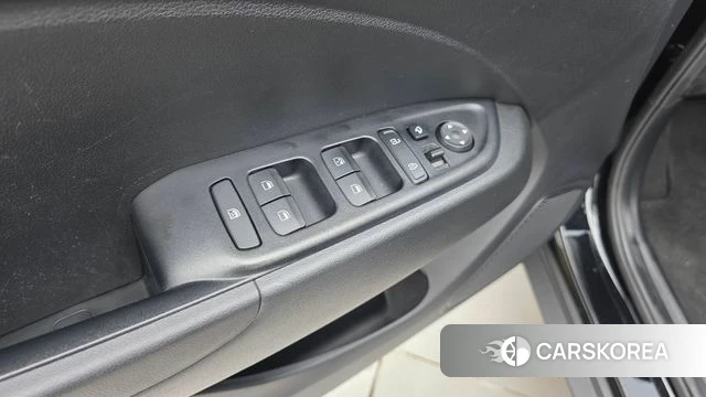 Hyundai Venue id 4568090 из Кореи 8