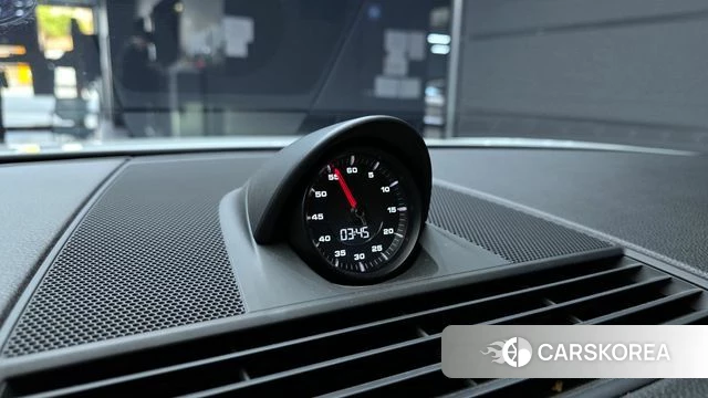 Porsche Panamera (971) id 3814547 из Кореи 8