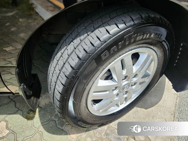 Hyundai The New Grand Starex id 4693192 из Кореи 8