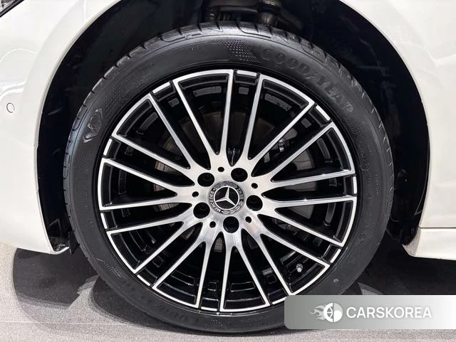 Mercedes-Benz Class C id 4334828 из Китая 8