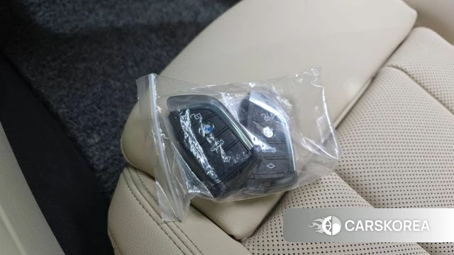 BMW 3 Series (G20) id 4528135 из Кореи 8