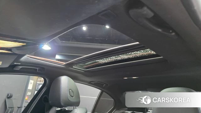 BMW 3 Series (G20) id 4702807 из Кореи 8