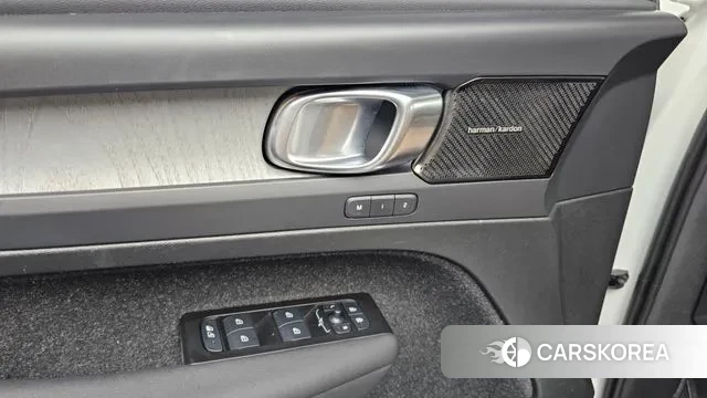 Volvo XC40 id 3059373 из Кореи 8