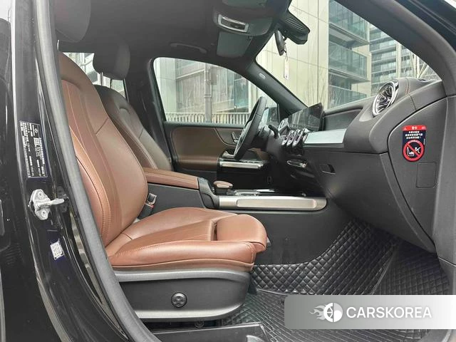 Mercedes-Benz GLB id 4212673 из Китая 8