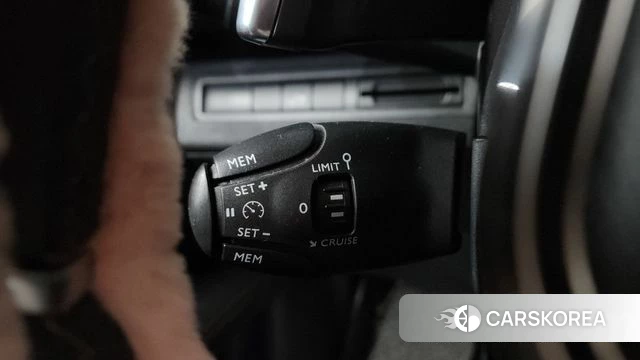 Peugeot 5008 second generation id 3924934 из Кореи 8