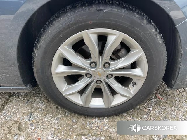 Chevrolet (GM Daewoo) The New Malibu id 4574272 из Кореи 8