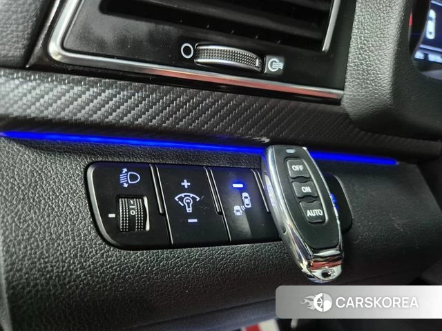 Hyundai Avante AD id 4390635 из Кореи 8