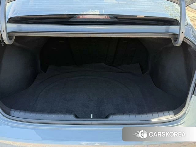 Hyundai Elantra id 4399938 из Китая 8