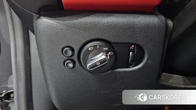 Mini Cooper S id 3735871 из Кореи 8