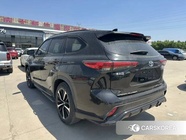 Toyota Crown Lufang id 4297731 из Китая 8