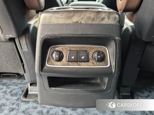 Hyundai The New Grand Starex id 3656552 из Кореи 8