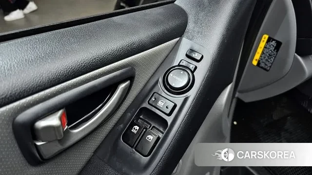 Hyundai The New Grand Starex id 3728147 из Кореи 8