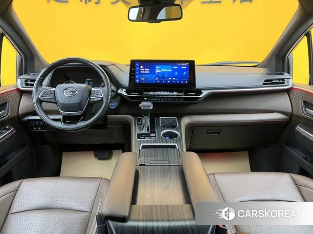 Toyota Saina id 4272160 из Китая 8