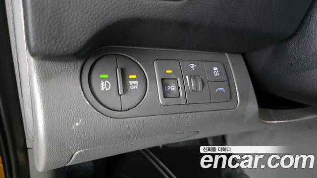 Hyundai The New Grand Starex id 2645663 из Кореи 8