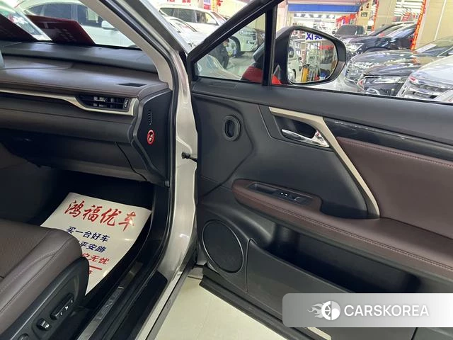 Lexus RX id 4219230 из Китая 8