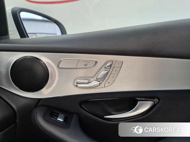 Mercedes-Benz GLC-Class X253 id 4574635 из Кореи 8