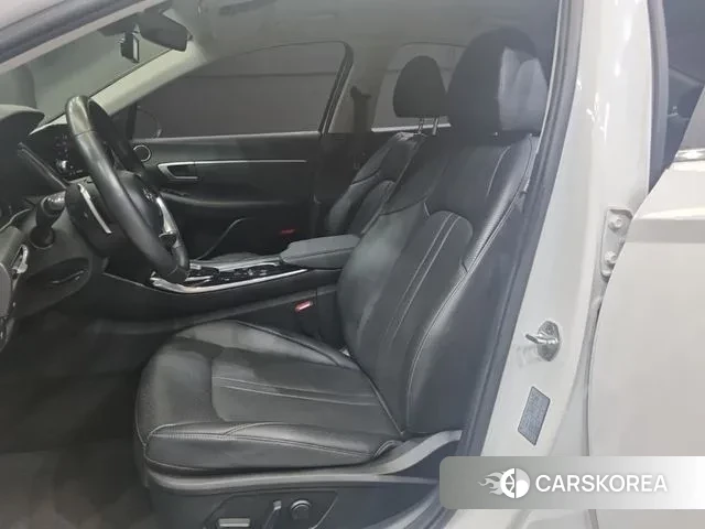 Hyundai Sonata (DN8) id 3284152 из Кореи 8