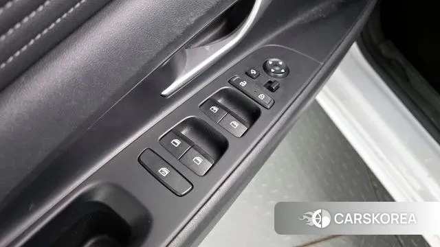 Hyundai Avante (CN7) id 3334781 из Кореи 8