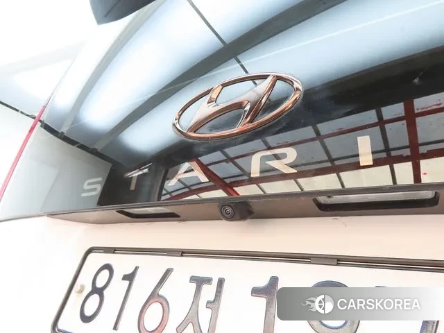 Hyundai Staria id 3697183 из Кореи 8