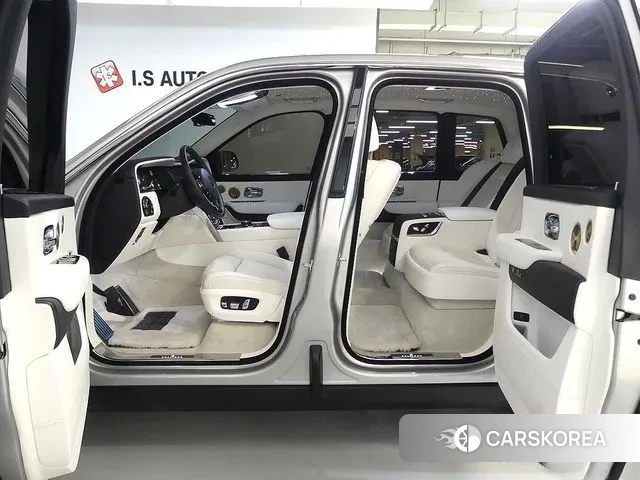 Rolls-Royce Cullinan id 3544953 из Кореи 8