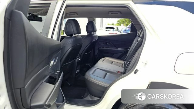 Ssangyong Beautiful Korando id 4640008 из Кореи 8
