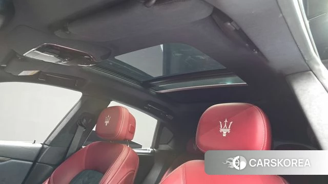Maserati Levante id 4759335 из Кореи 8