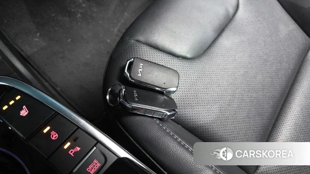 Kia Niro Plus id 4613459 из Кореи 8