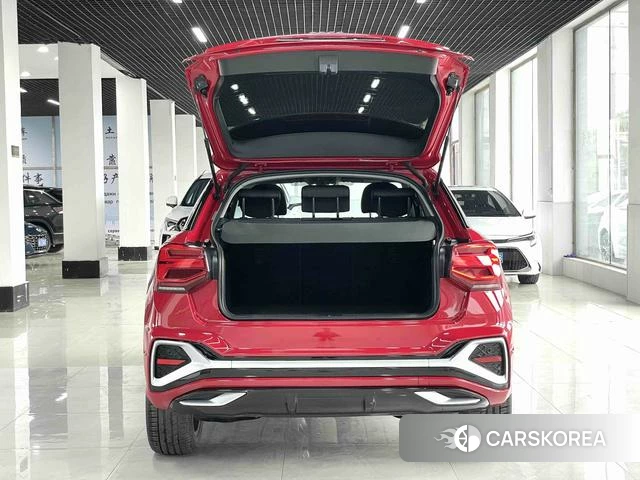 Audi Q2L id 4342134 из Китая 8