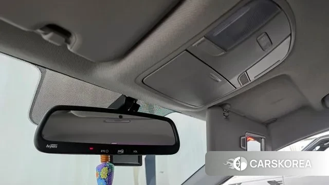 Hyundai Avante AD id 3779221 из Кореи 8