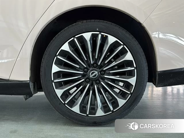 Nissan N7 id 4307130 из Китая 8