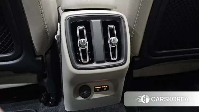 Volvo XC40 id 3725724 из Кореи 8