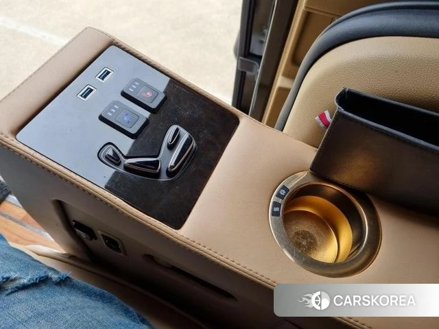 Kia The New Carnival id 4255186 из Кореи 8