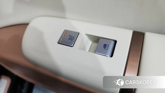 Hyundai Grandeur (GN7) id 3964316 из Кореи 8