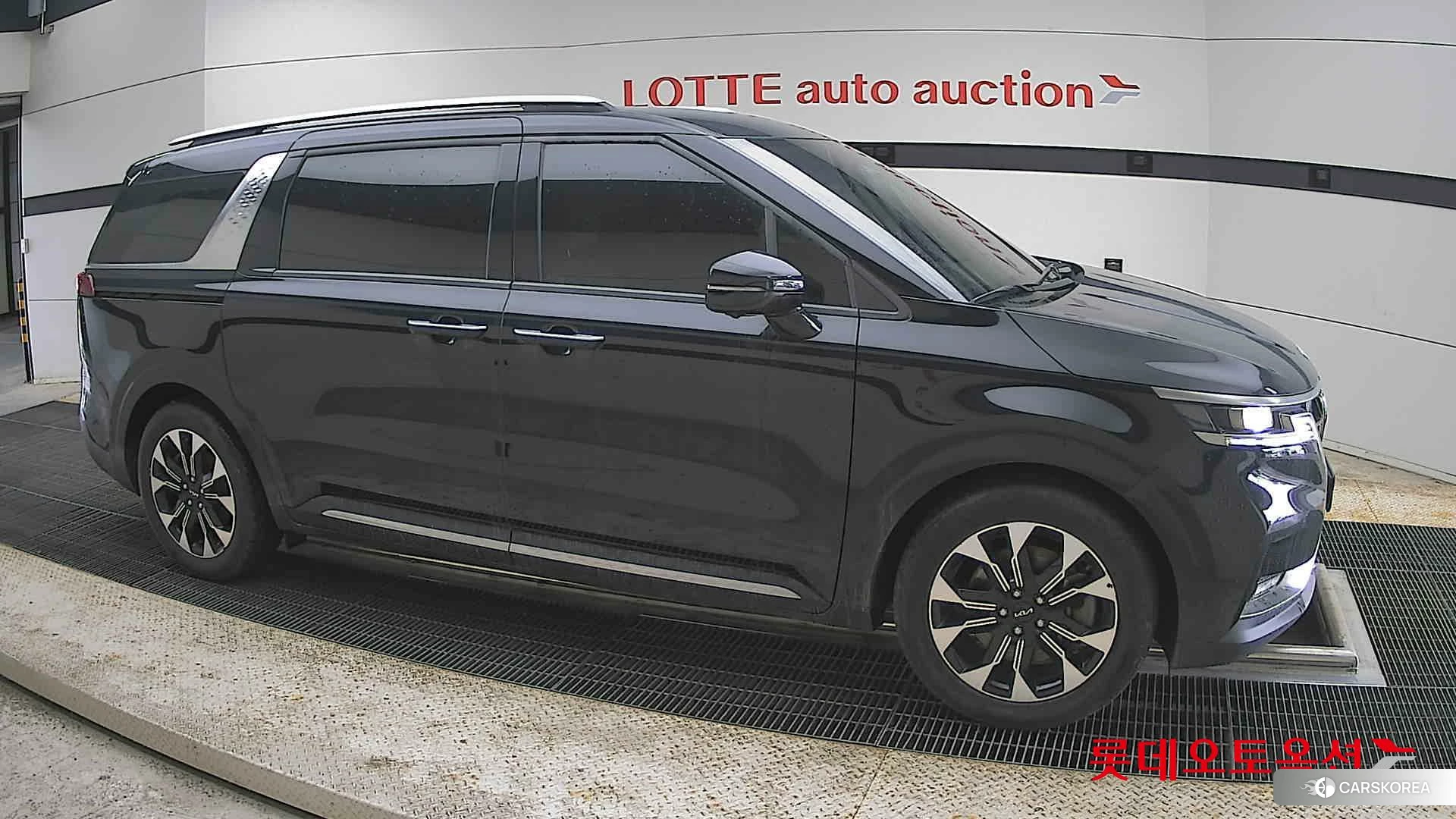 Kia Carnival id 4312633 из Кореи 8