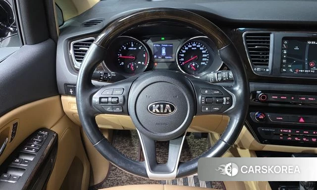 Kia The New Carnival id 4937427 из Кореи 8