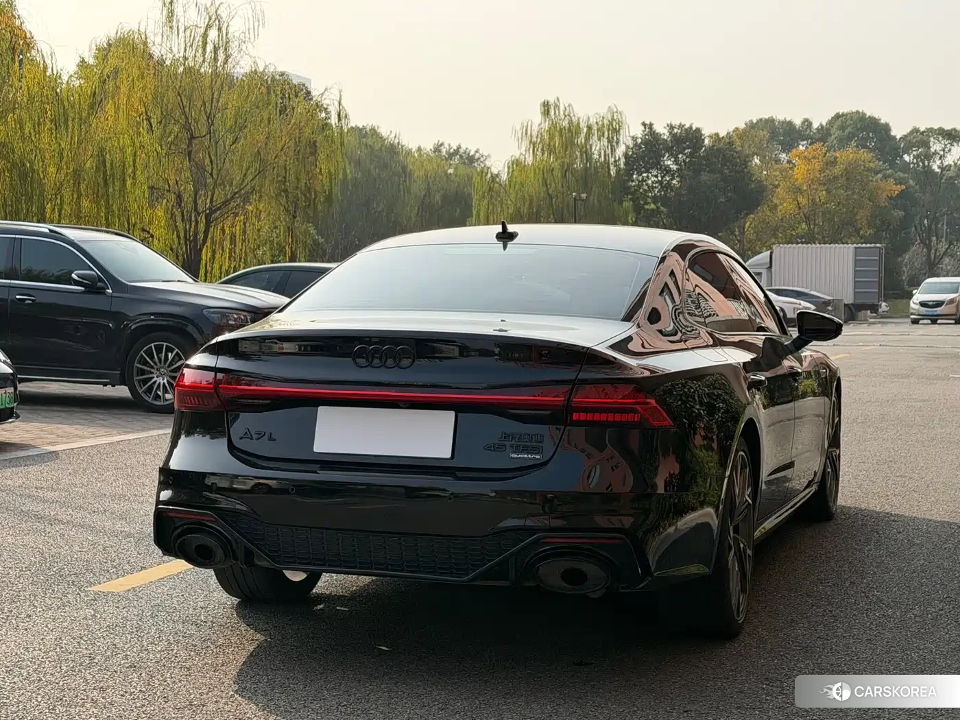 Audi A7L id 4539470 из Китая 8
