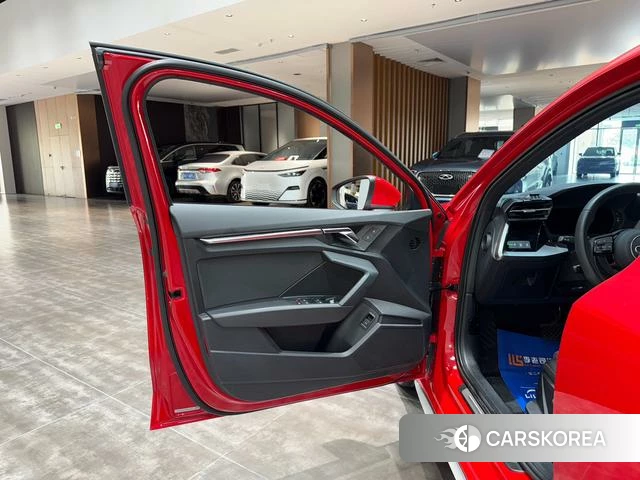Audi A3 id 4365874 из Китая 8