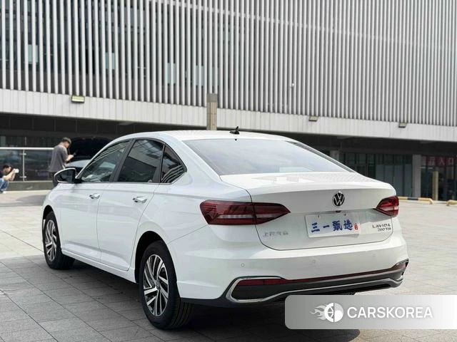 Volkswagen Lavida id 4254834 из Китая 8