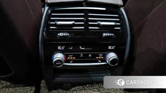 BMW 5 Series (G30) id 4657748 из Кореи 8