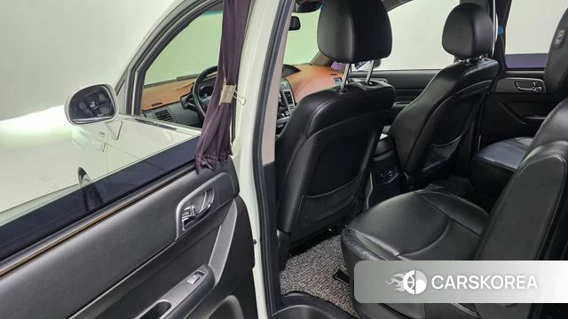 Ssangyong Korando Turismo id 3853788 из Кореи 8