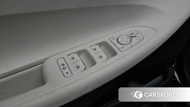 Hyundai The New Grandeur IG Hybrid id 3842202 из Кореи 8