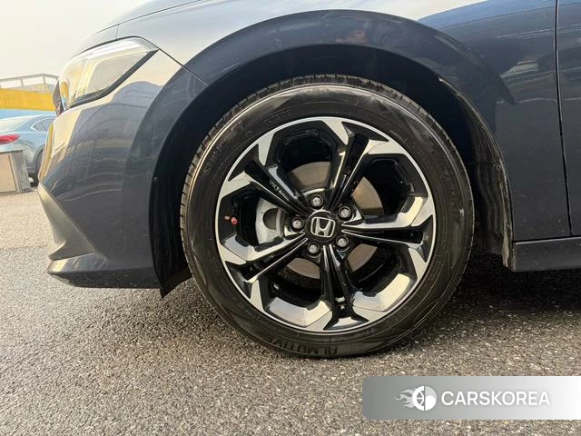 Honda Civic id 4257619 из Китая 8