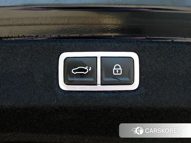 Hyundai Grandeur (GN7) id 4584888 из Кореи 8
