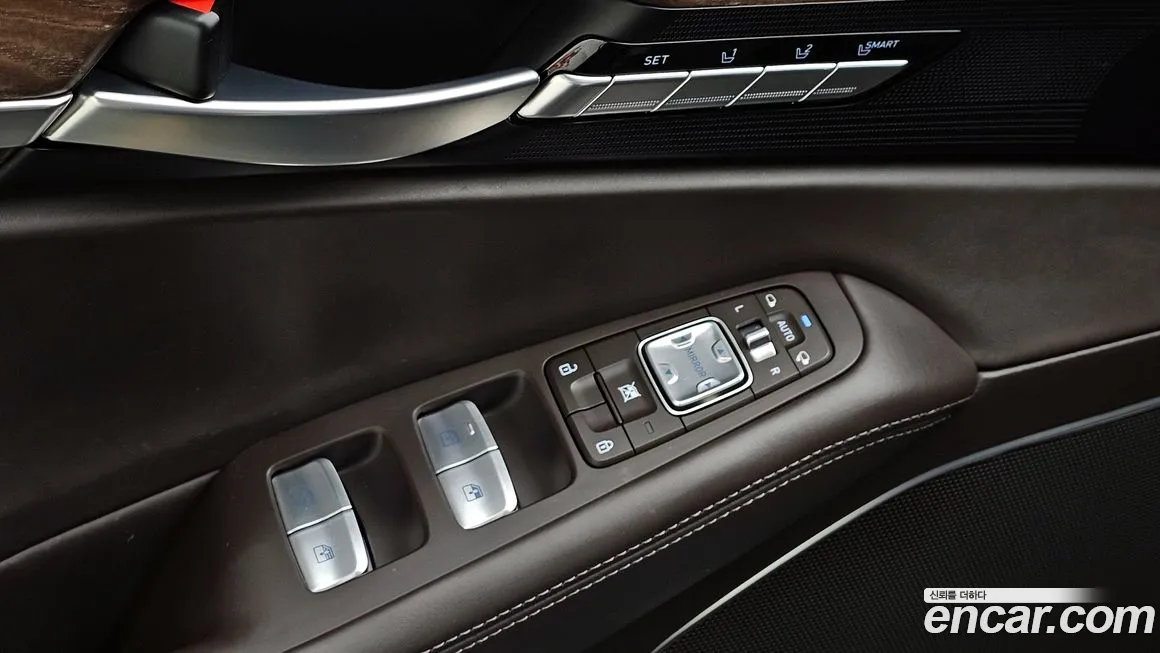 Genesis G90 id 1528737 из Кореи 8