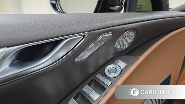 Genesis Electrified G80 (RG3) id 3806468 из Кореи 8