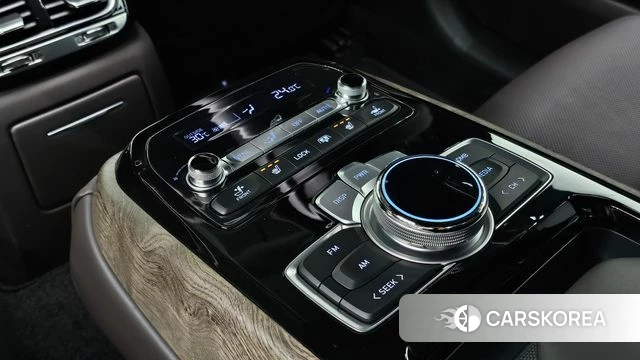 Genesis G90 id 4619980 из Кореи 8