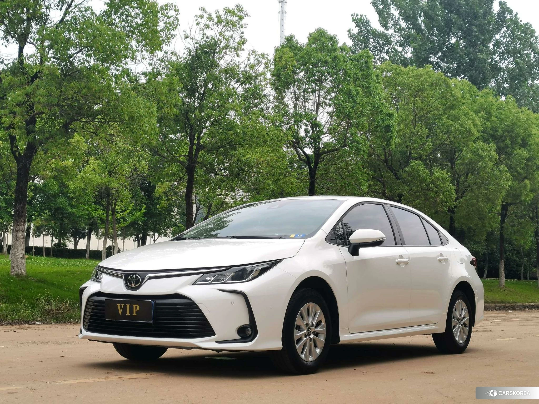 Toyota Corolla id 4461430 из Китая 8