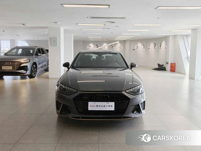 Audi A4L id 4240236 из Китая 8