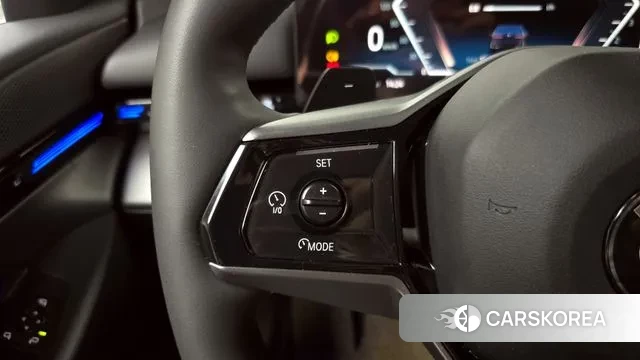 BMW 5 Series (G60) id 3457357 из Кореи 8